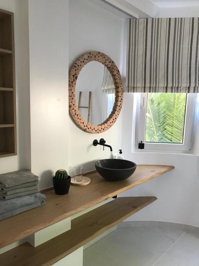 Frontline Villa, Five Star Deluxe เอลกัมเปโญ ภายนอก รูปภาพ