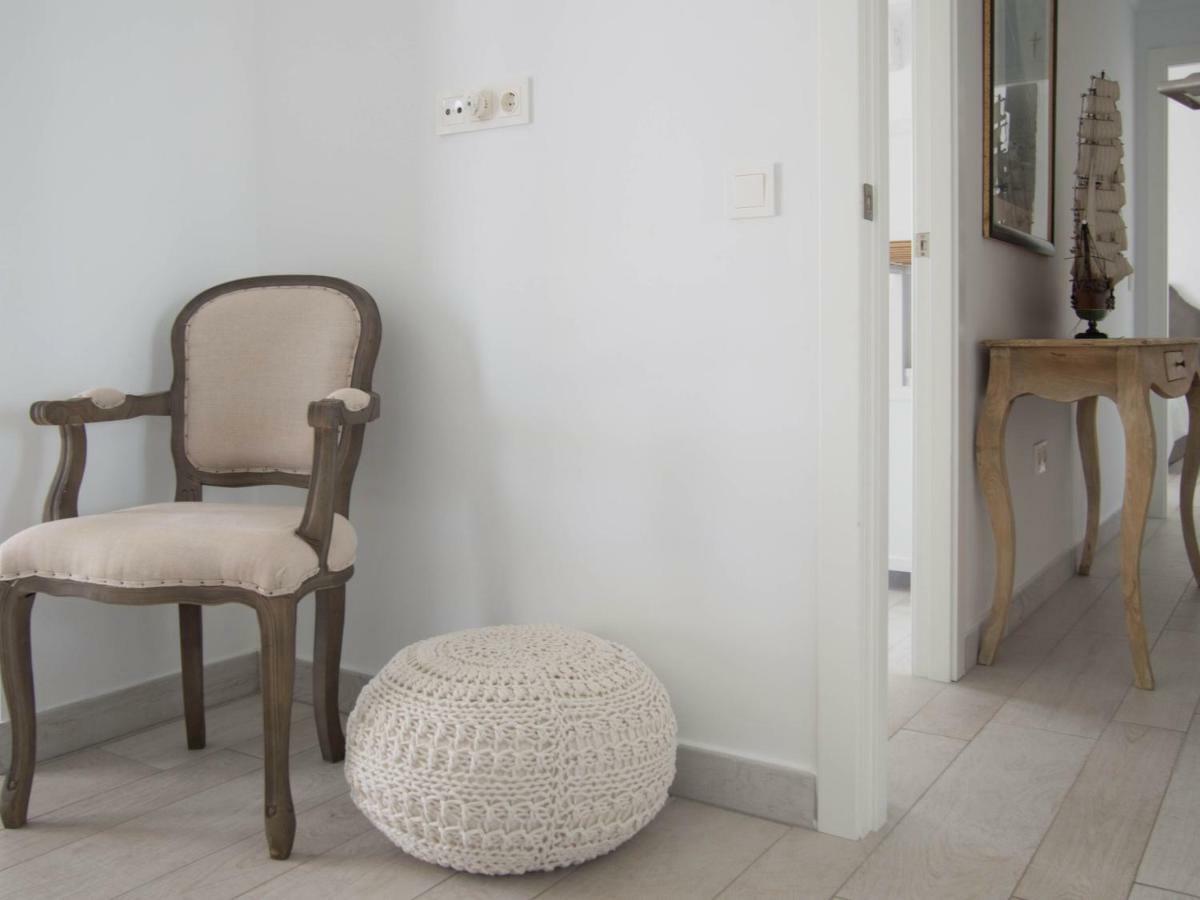 Frontline Villa, Five Star Deluxe เอลกัมเปโญ ภายนอก รูปภาพ
