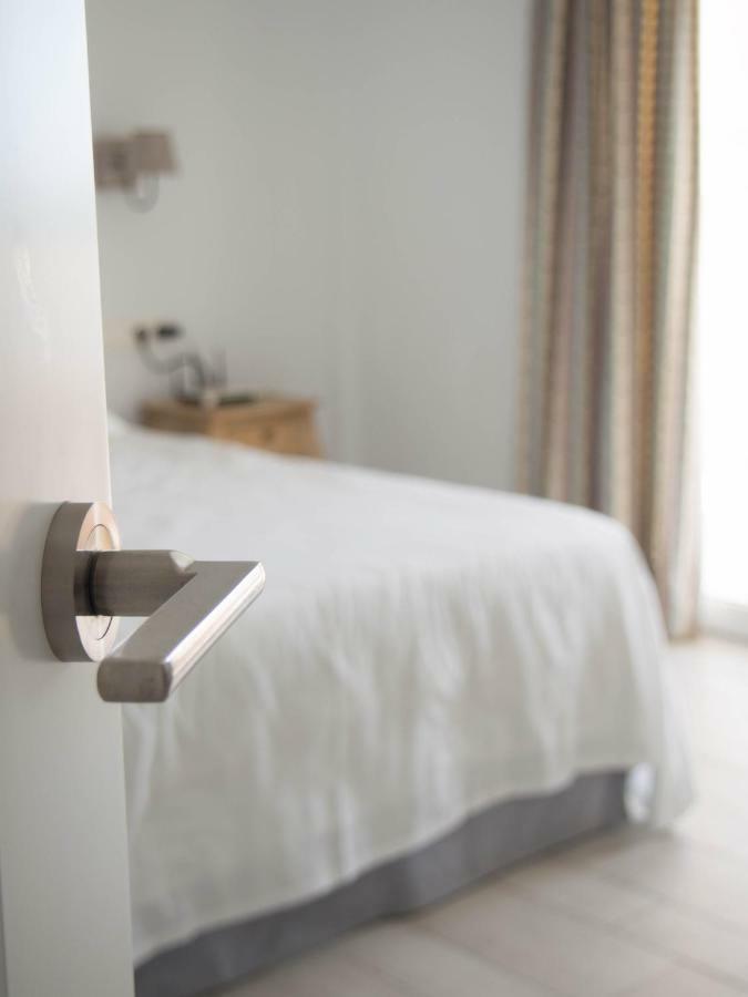 Frontline Villa, Five Star Deluxe เอลกัมเปโญ ภายนอก รูปภาพ